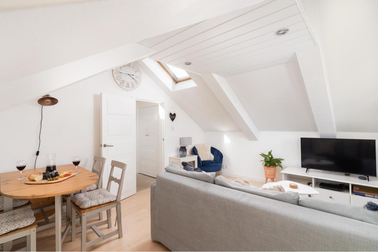 Stunning Views Over Mounts Bay With Balcony Penzance Ngoại thất bức ảnh